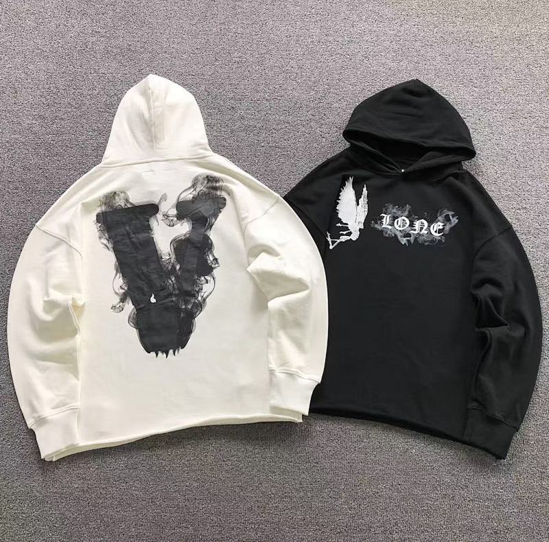 VLONE HOODIE 510111191（im 170cm 60kg i wear size M in the phot）