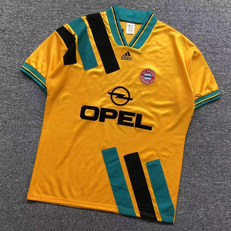 FOOTBALL T-SHIRT 11100720002（im 170cm 60kg i wear size L in the phot）
