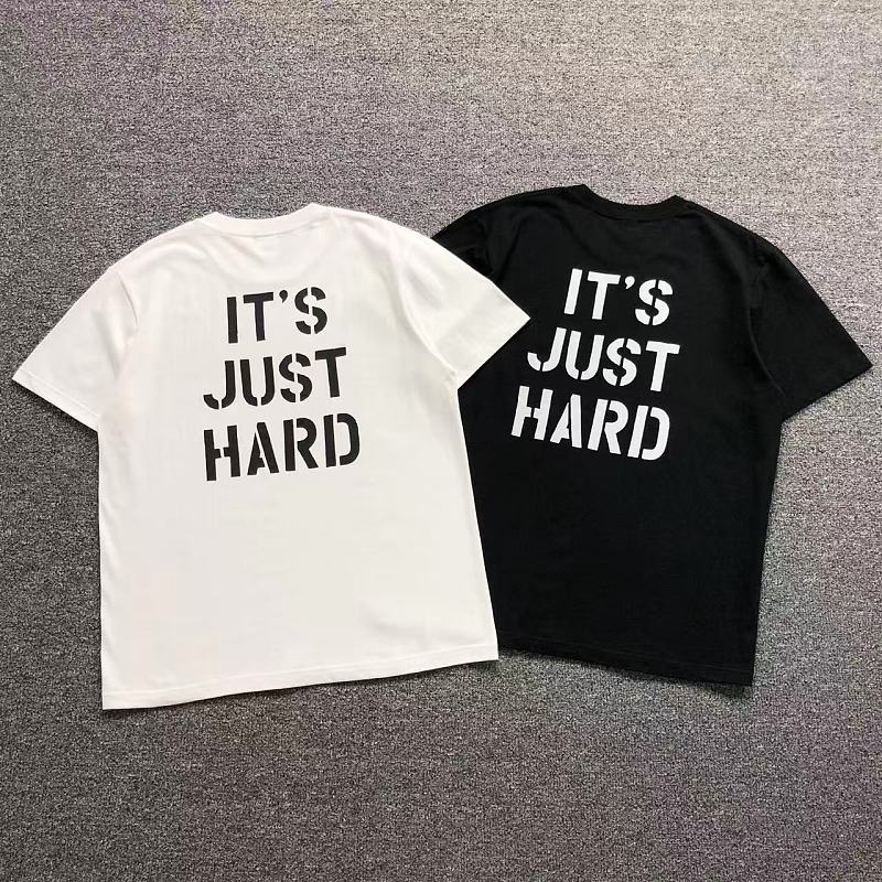 SUPREME T-SHIRT 127311933（im 170cm 60kg i wear size M in the phot）