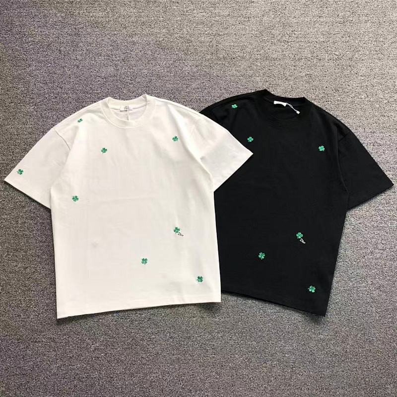 DIOR T-SHIRT 22032305171（im 170cm 60kg i wear size M in the phot）