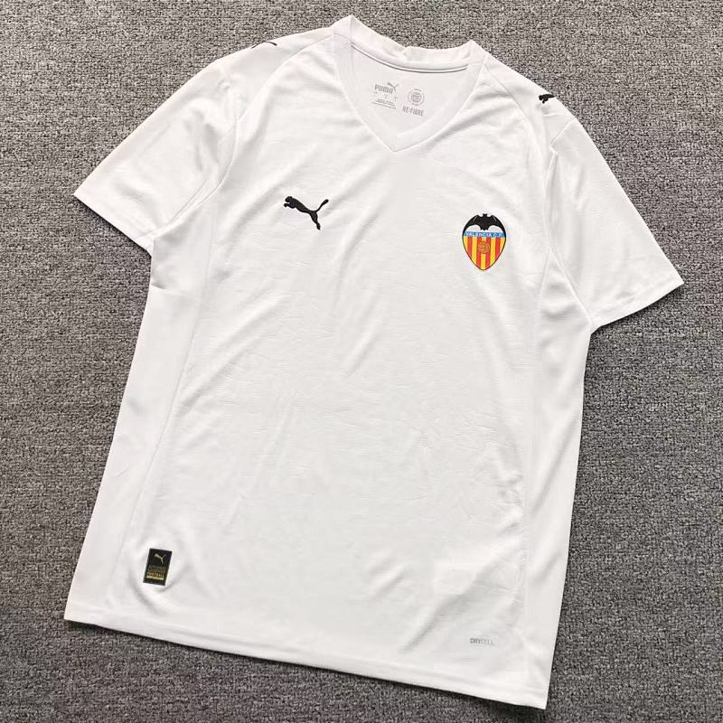 FOOTBALL T-SHIRT 31060124002（im 170cm 60kg i wear size L in the phot）