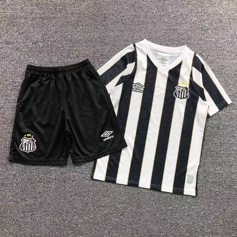 FOOTBALL T-SHIRT SHORTS CHILD 1104240314