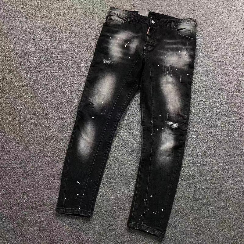 DSQUARED2 TROUSERS 3205211617