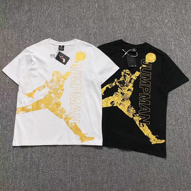 AIR JORDAN T-SHIRT 412301457（im 170cm 57kg i wear size M in the phot）
