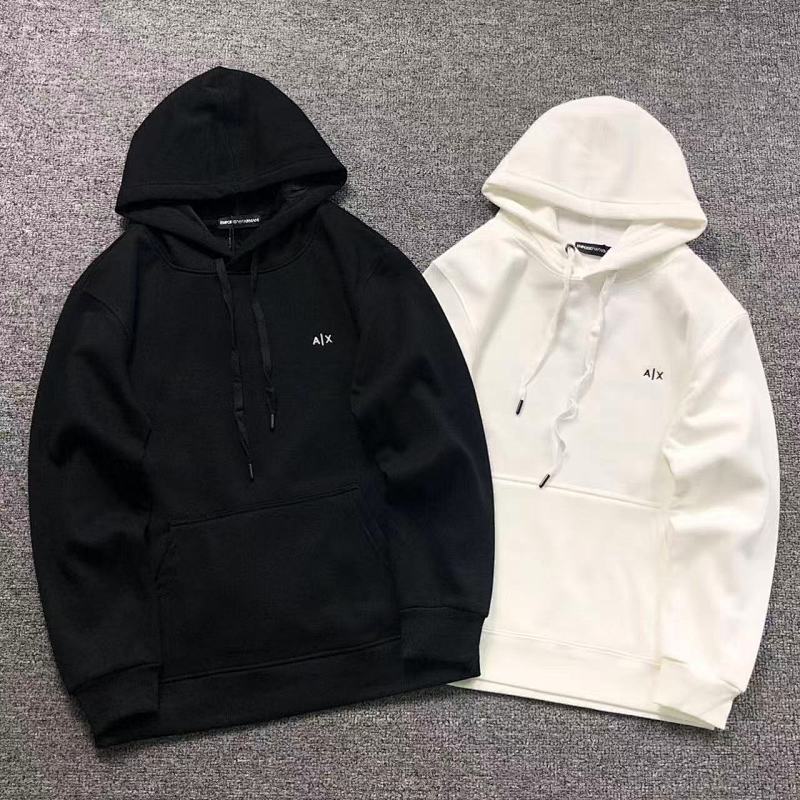 EMPORIO ARMANI HOODIE 2110212201（im 170cm 60kg i wear size L in the phot）