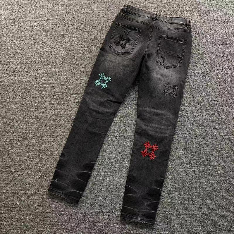AMIRI TROUSERS 3110202817（im 170cm 60kg i wear size 30 in the phot）