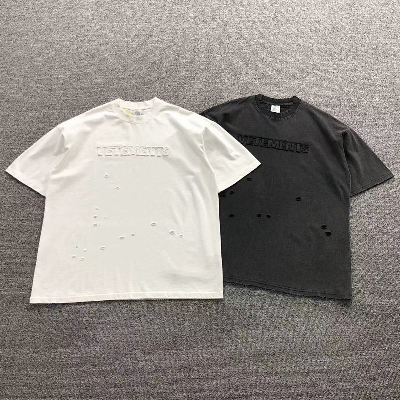 VETEMENTS T-SHIRT 412134017