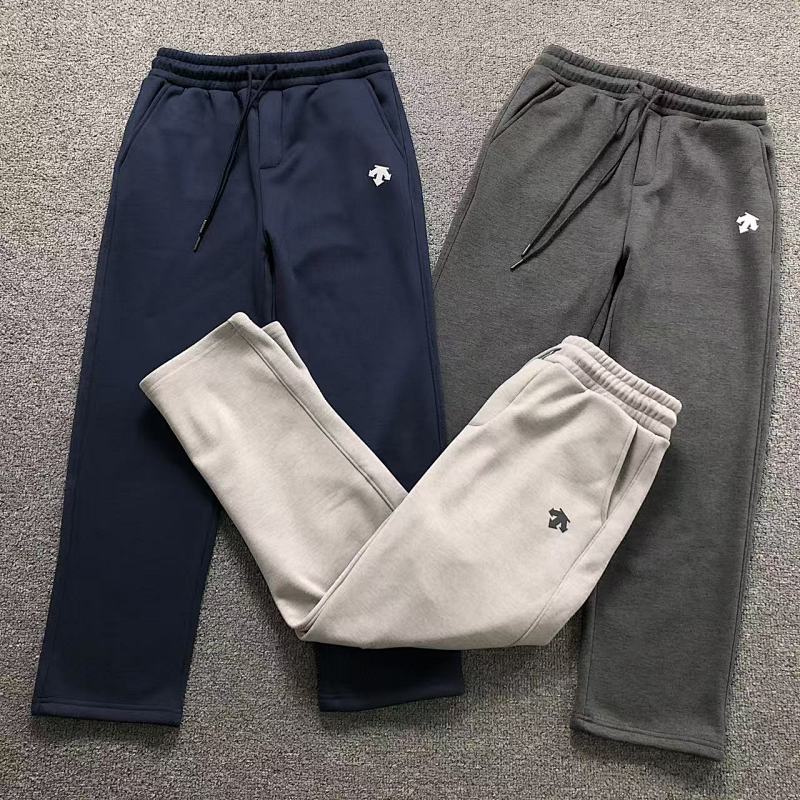 DESCENTE TROUSERS 511070601（im 170cm 60kg i wear size L in the phot）