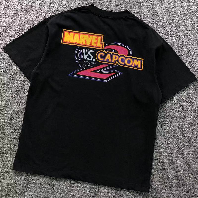 KITH T-SHIRT 22042325001（im 170cm 60kg i wear size M in the phot）