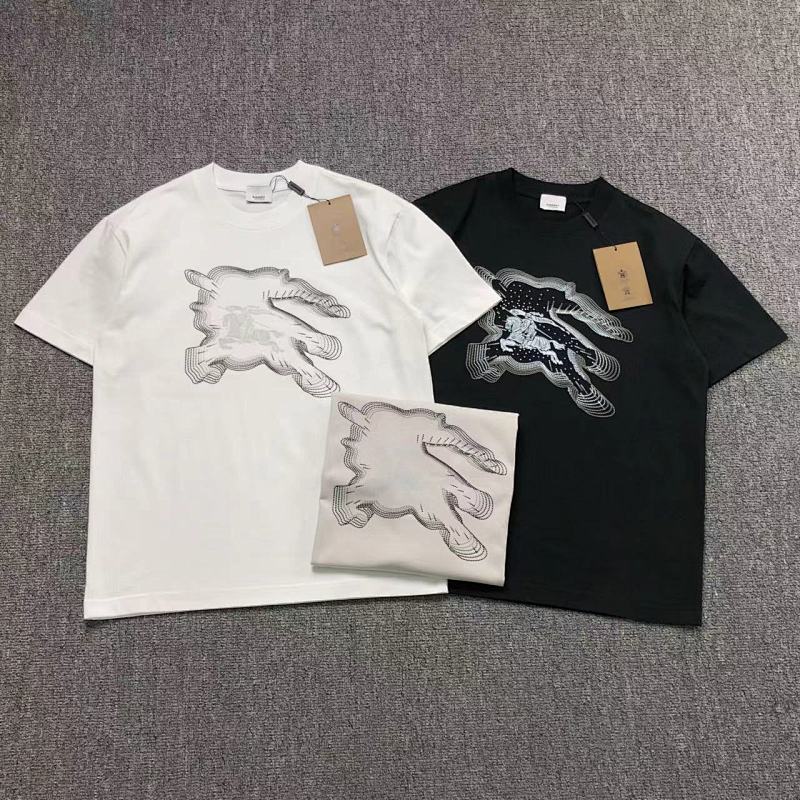 BURBERRY T-SHIRT 31151721（im 170cm 57kg i wear size M in the phot）