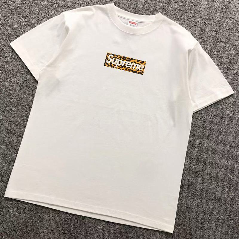 SUPREME T-SHIRT 1110291502（im 170cm 60kg i wear size L in the phot）