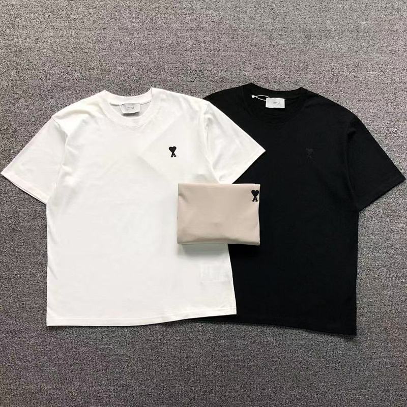 AMI T-SHIRT 3203201421（im 170cm 60kg i wear size S in the phot）