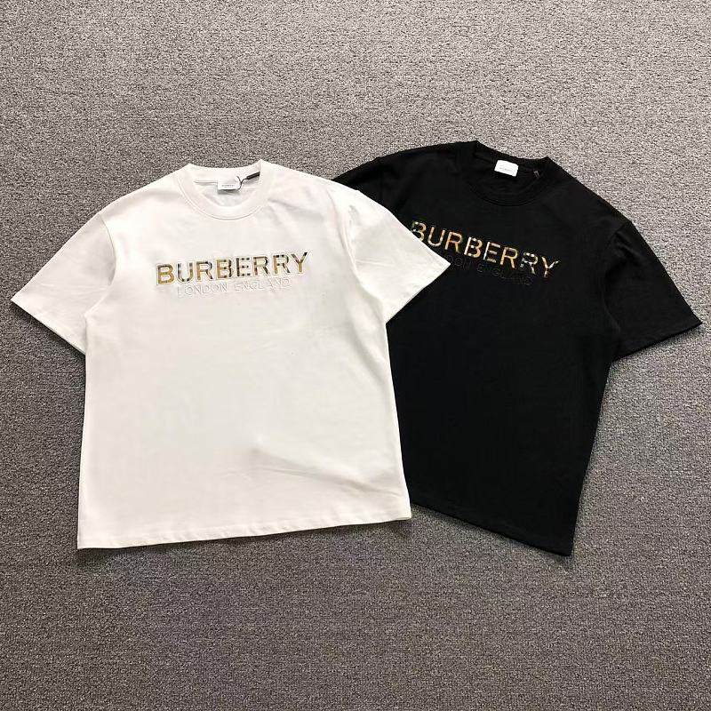 BURBERRY T-SHIRT 5242603147（im 170cm 60kg i wear size M in the phot）