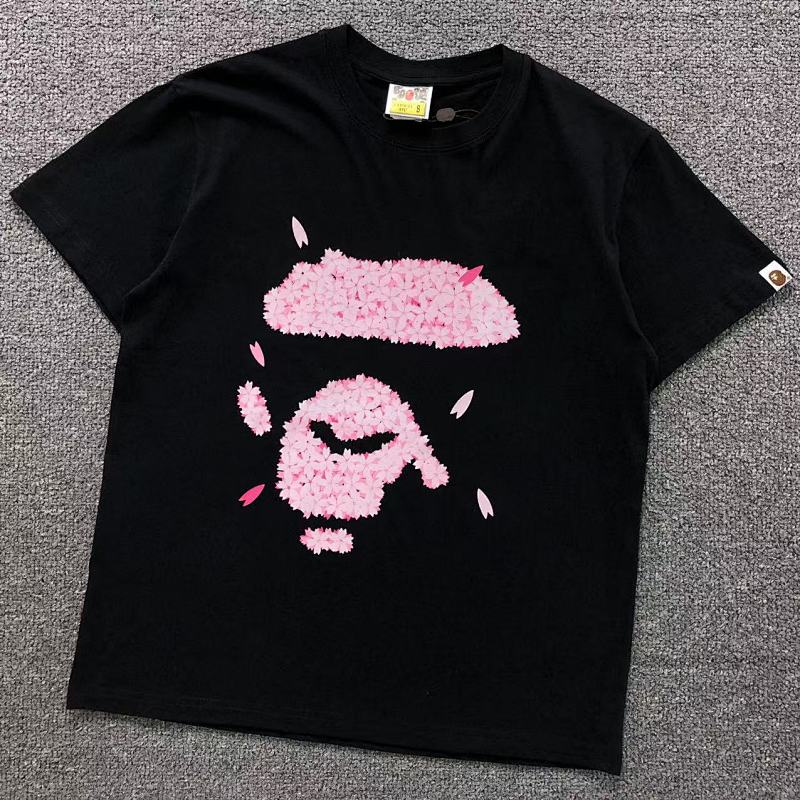BAPE T-SHIRT 3108280617（im 170cm 60kg i wear size S in the phot）