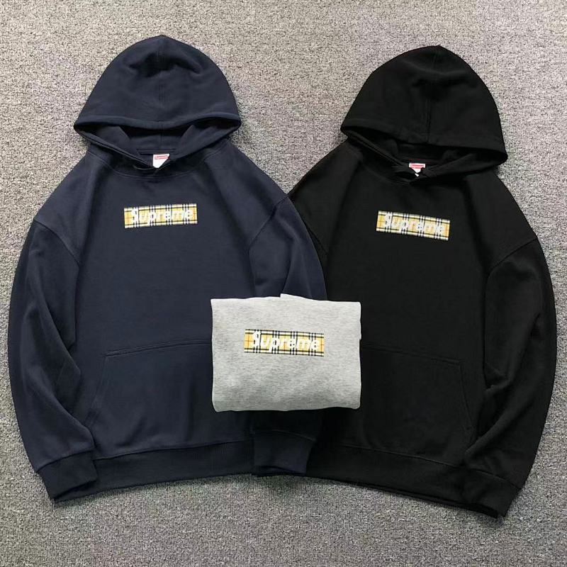 SUPREME HOODIE 512190778（im 170cm 60kg i wear size M in the phot）