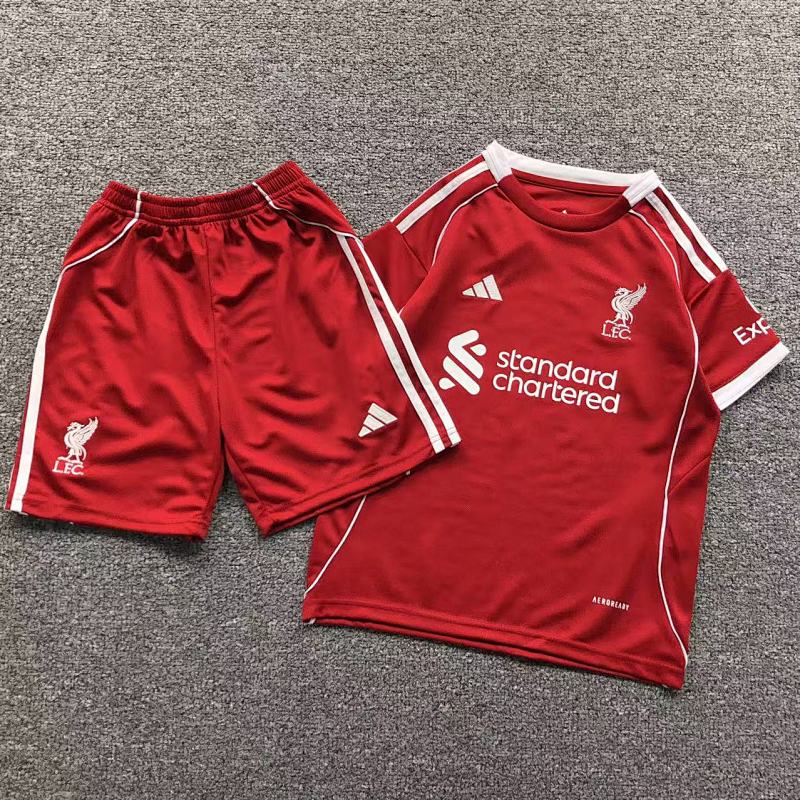 FOOTBALL T-SHIRT SHORTS CHILD 11082607002