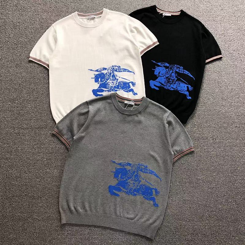 BURBERRY T-SHIRT 42030225156（im 172cm 55kg i wear size S in the phot）
