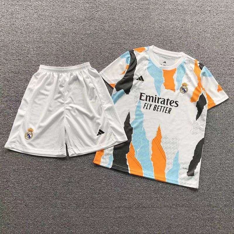 FOOTBALL T-SHIRT SHORTS CHILD 1104240614