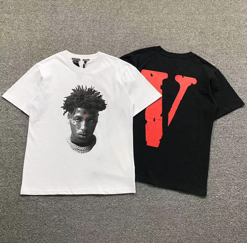 VLONE T-SHIRT 504147691 （im 170cm 60kg i wear size S in the phot）
