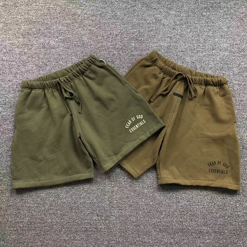FOG SHORTS 41072805135（im 170cm 60kg i wear size M in the phot）