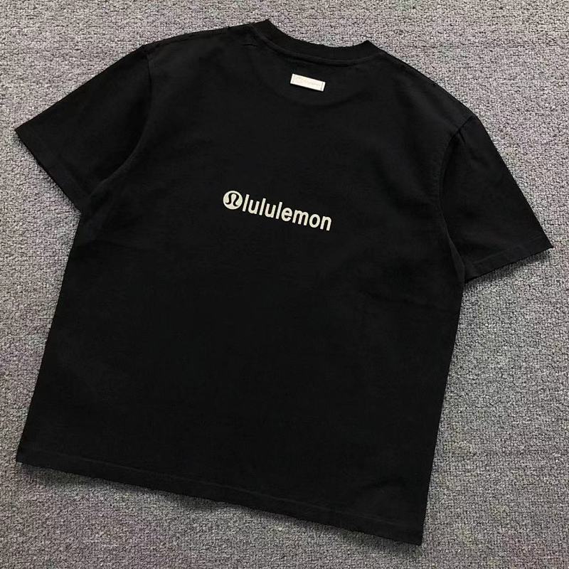 LULULEMON T-SHIRT 42010927167（im 170cm 60kg i wear size M in the phot）