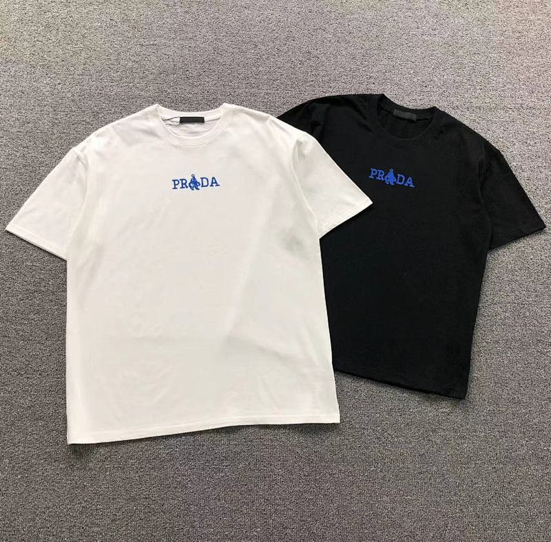 PRADA T-SHIRT 2111052301（im 170cm 60kg i wear size L in the phot）