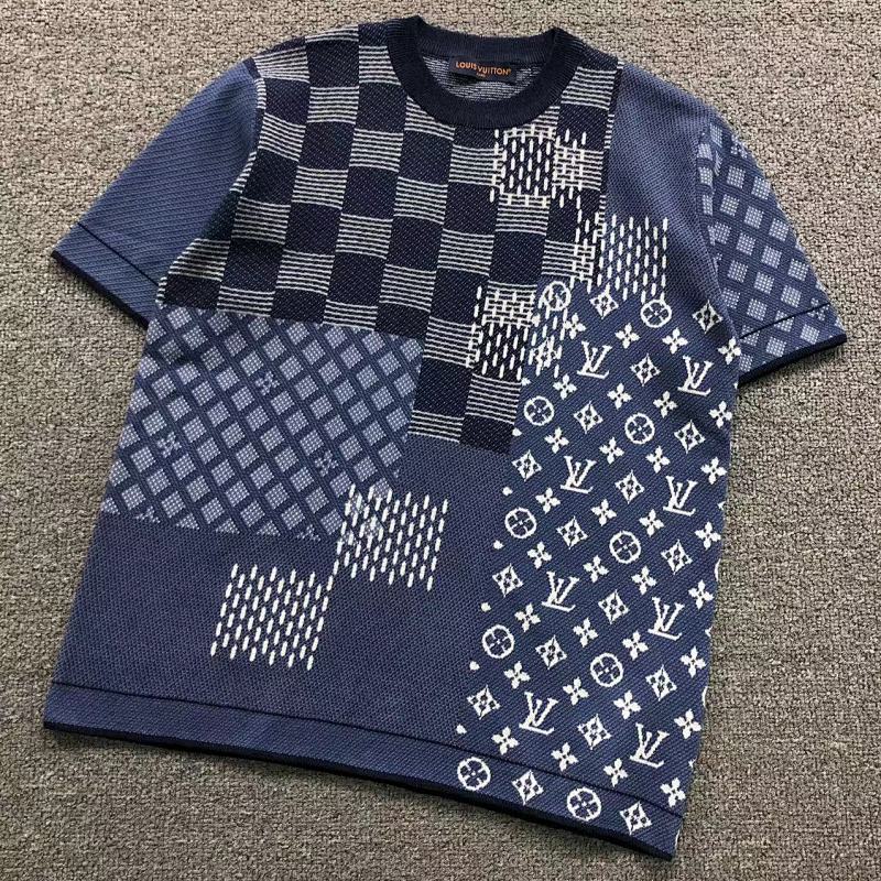 LV T-SHIRT SWEATER 2201235821（im 170cm 60kg i wear size S in the phot）