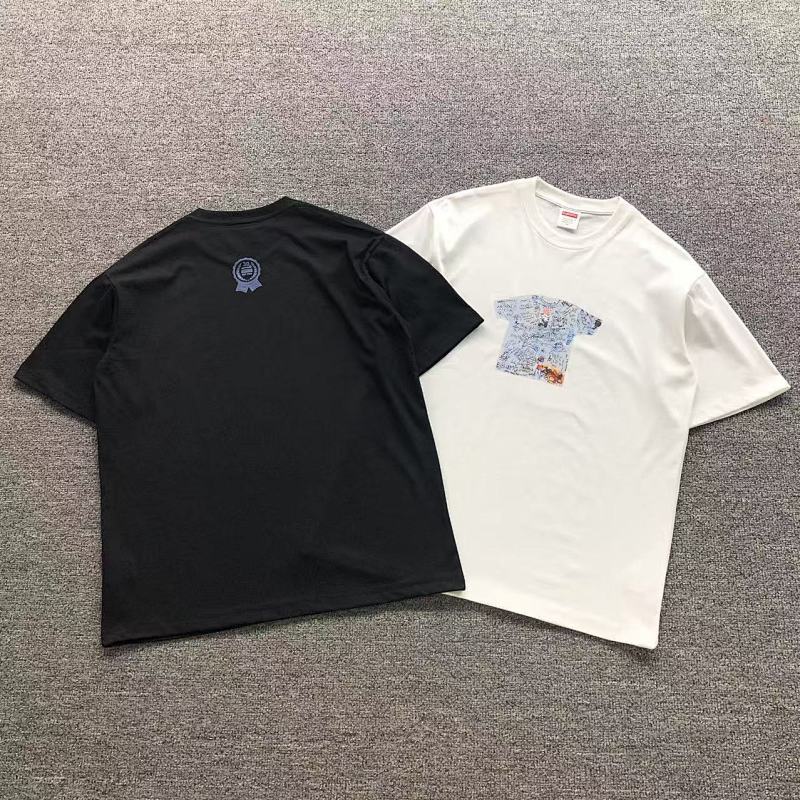 SUPREME T-SHIRT 4104210921（im 170cm 60kg i wear size M in the phot)