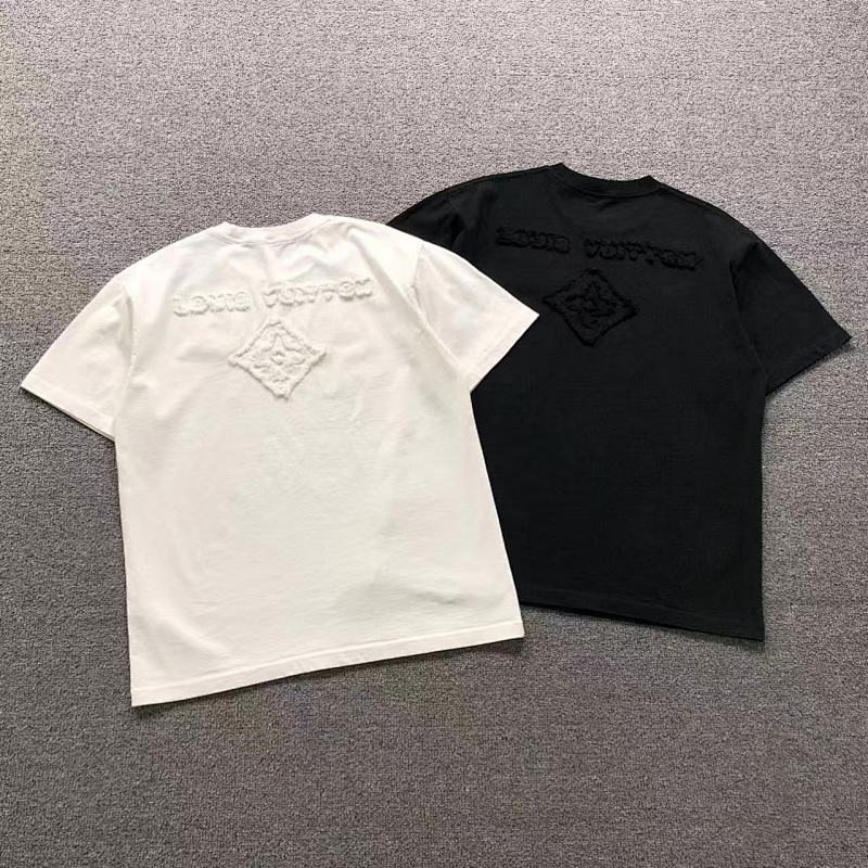 LV T-SHIRT 3203110221（im 170cm 60kg i wear size M in the phot）