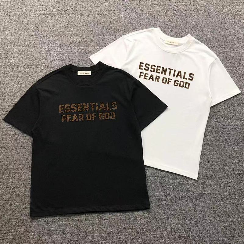 FOG T-SHIRT 22040420125（im 170cm 60kg i wear size M in the phot）
