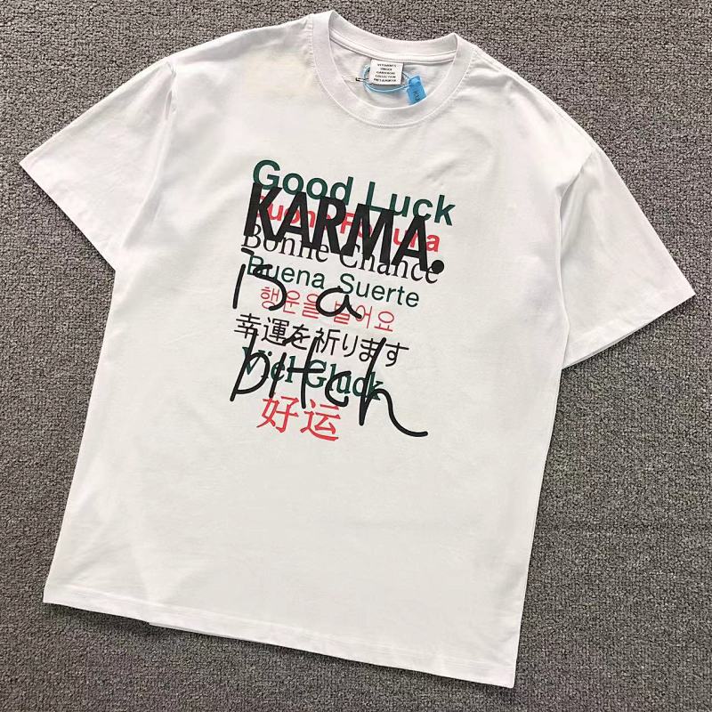VETEMENTS T-SHIRT 41081205145（im 170cm 60kg i wear size S in the phot）