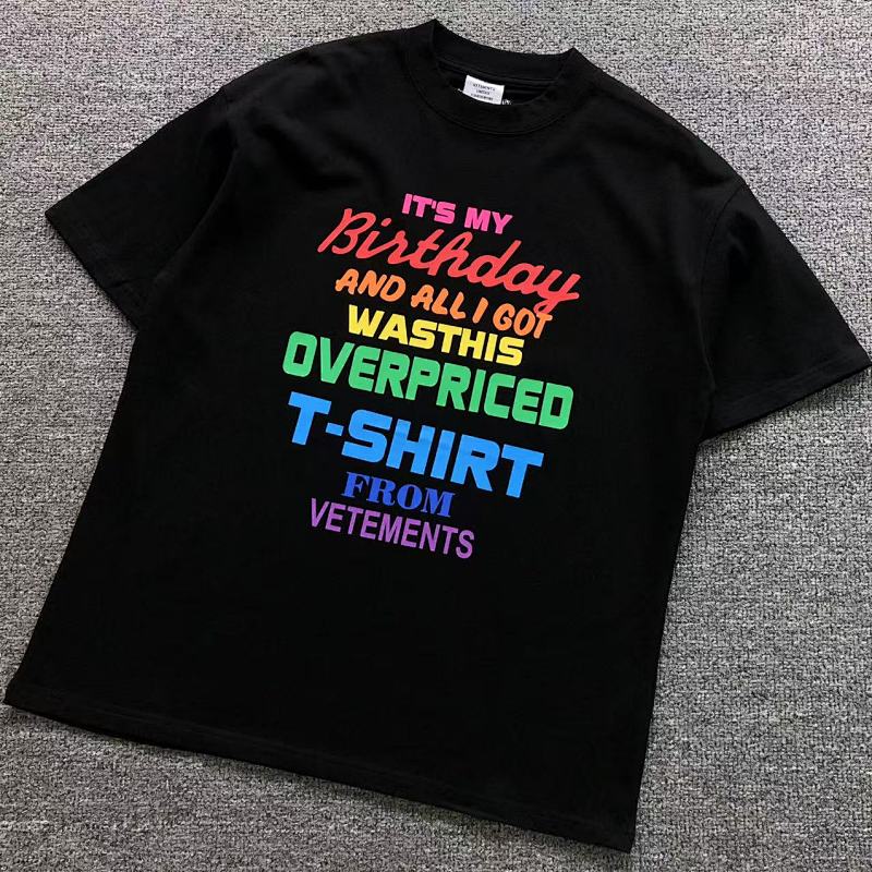 VETEMENTS T-SHIRT 214171951（im 170cm 60kg i wear size S in the phot）