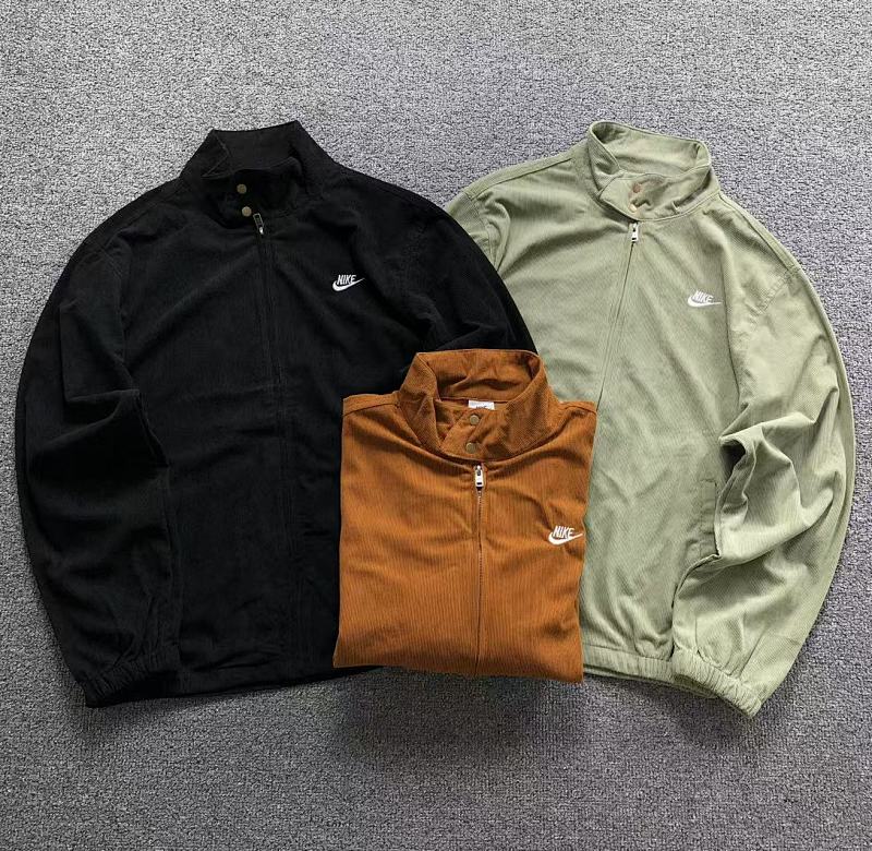 NIKE JACKET 3110310219（im 170cm 60kg i wear size L in the phot）