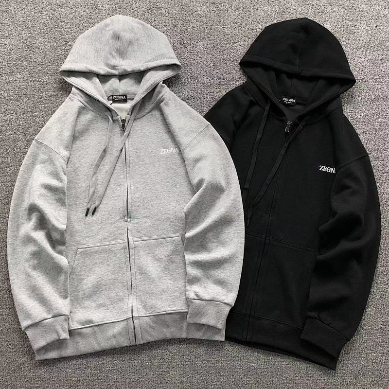 ERMENEGILDO ZEGNA HOODIE 411211601（im 170cm 60kg i wear size M in the phot）