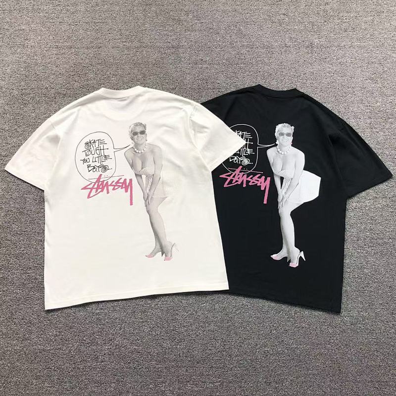 STUSSY T-SHIRT 571221123（im 170cm 60kg i wear size L in the phot）