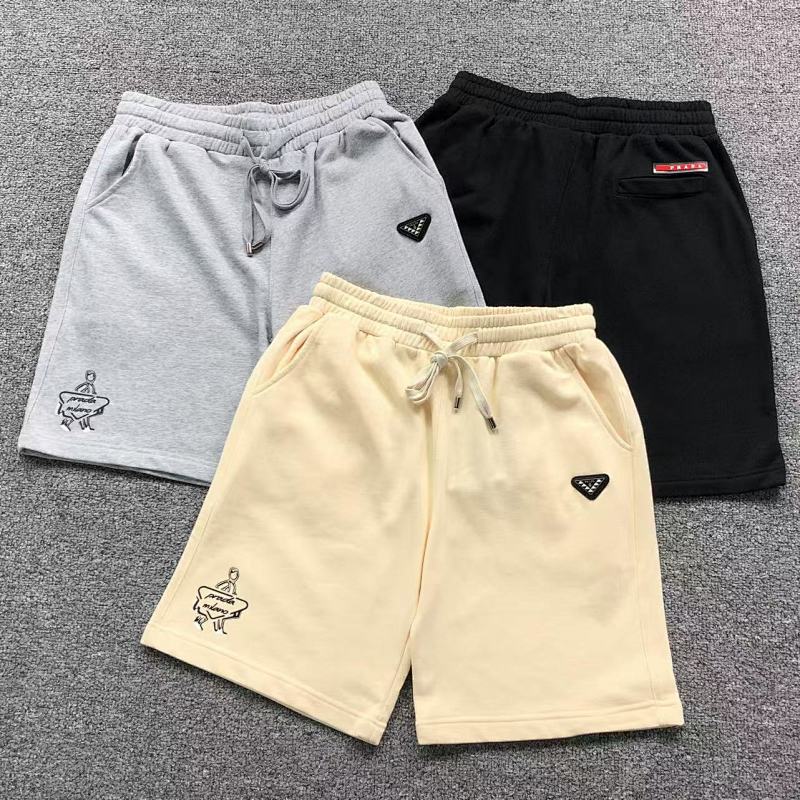 PRADA SHORTS 413231321（im 170cm 60kg i wear size M in the phot）
