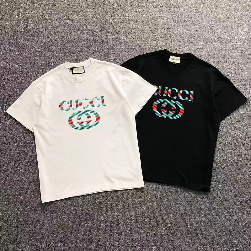GUCCI T-SHIRT 2208032515（im 170cm 60kg i wear size S in the phot）
