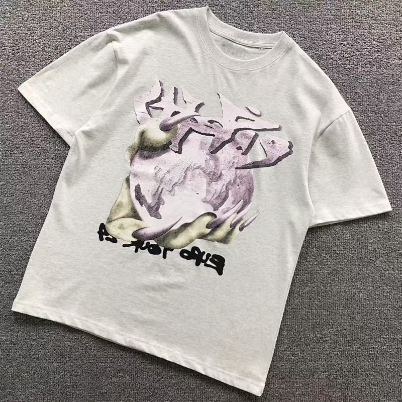 TRAVIS SCOTT T-SHIRT 505213991（im 170cm 60kg i wear size S in the phot）