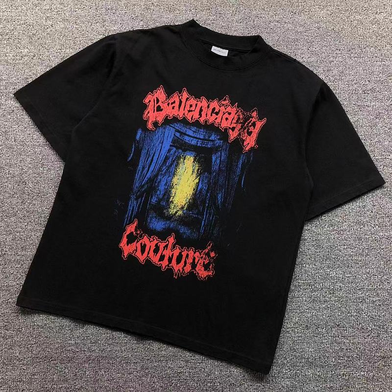 BALENCIAGA T-SHIRT 42042405163（im 170cm 60kg i wear size XS in the phot）