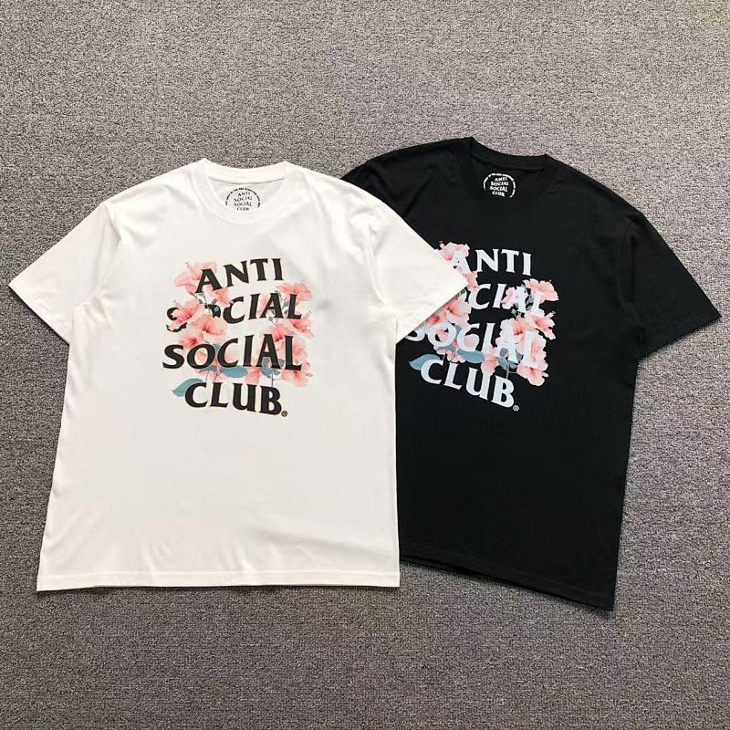 ANTI SOCIAL SOCIAL CLUB T-SHIRT 218222002（im 170cm 60kg i wear size L in the phot）