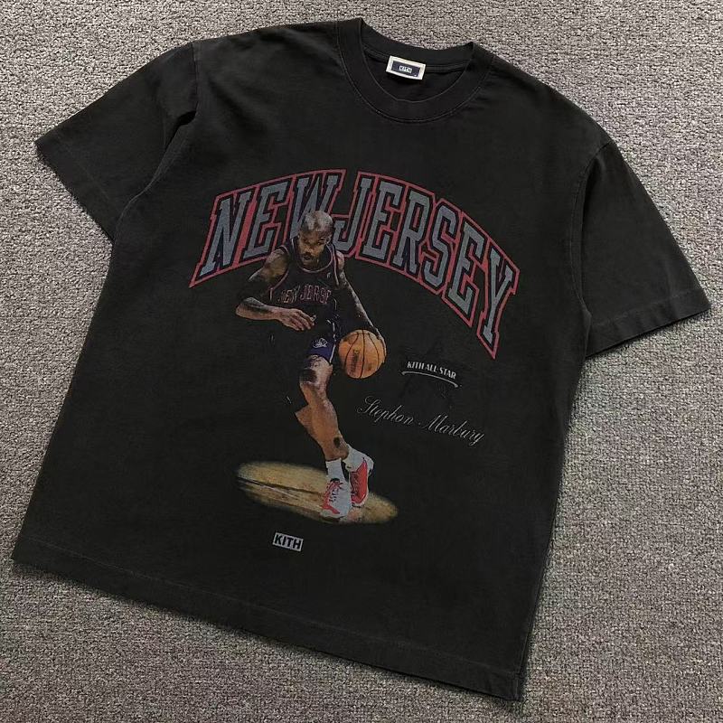 KITH NBA BASKETBALL T-SHIRT 22043019001（im 170cm 60kg i wear size M in the phot）