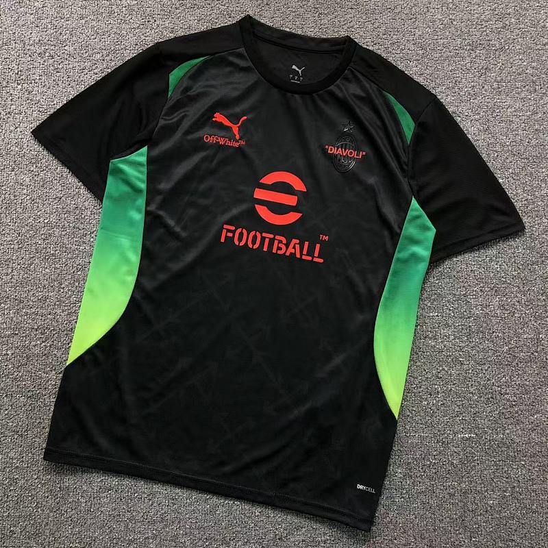 FOOTBALL T-SHIRT 11041704002（im 170cm 60kg i wear size L in the phot）