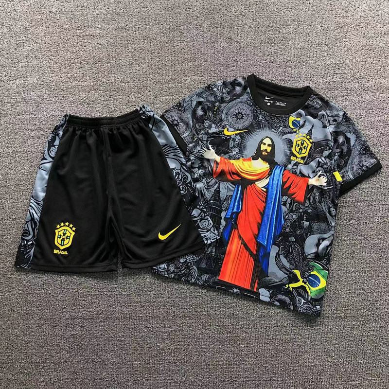 FOOTBALL T-SHIRT SHORTS CHILD 31060107002