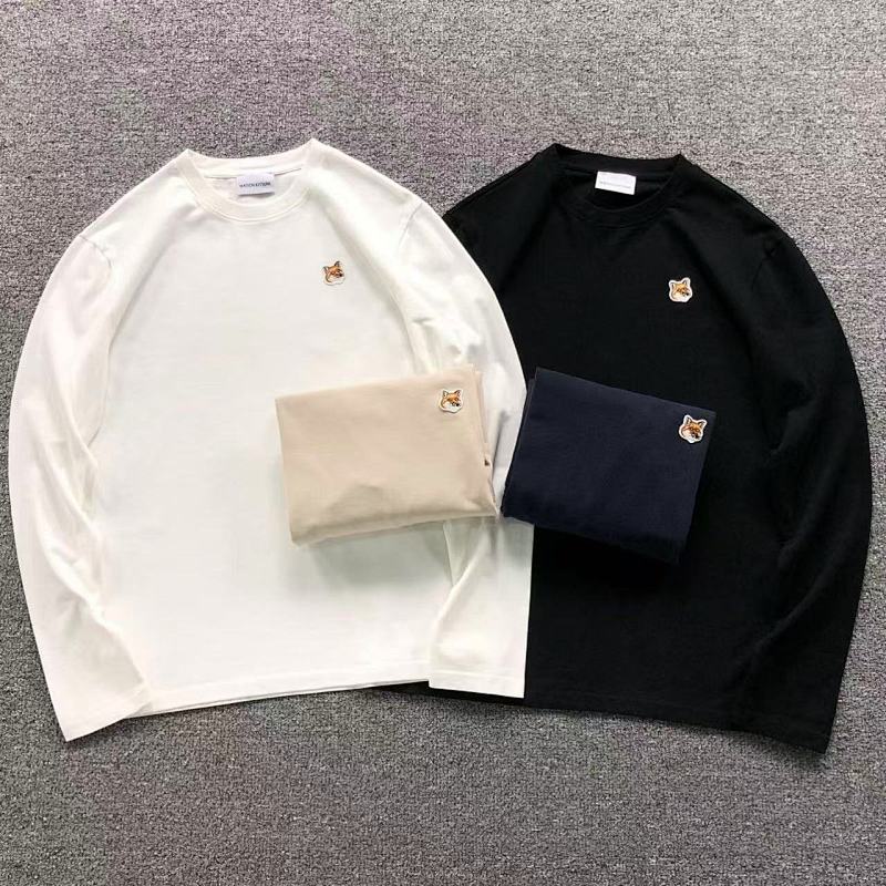 MAISON KITSUNE LONG SLEEVED 31101512122（ im 170cm 60kg i wear size M in the phot）