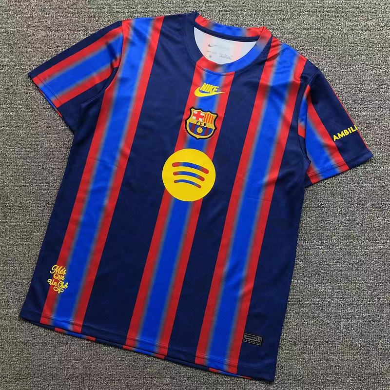 FOOTBALL T-SHIRT 1252140002（im 170cm 60kg i wear size L in the phot）