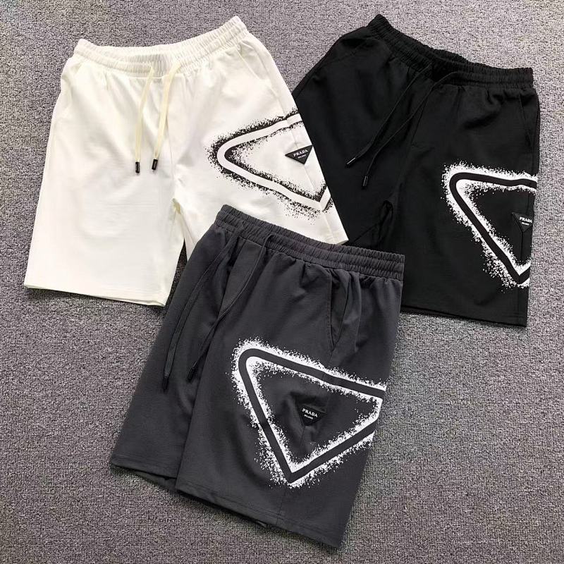 PRADA SHORTS 3105151420（im 170cm 60kg i wear size L in the phot）