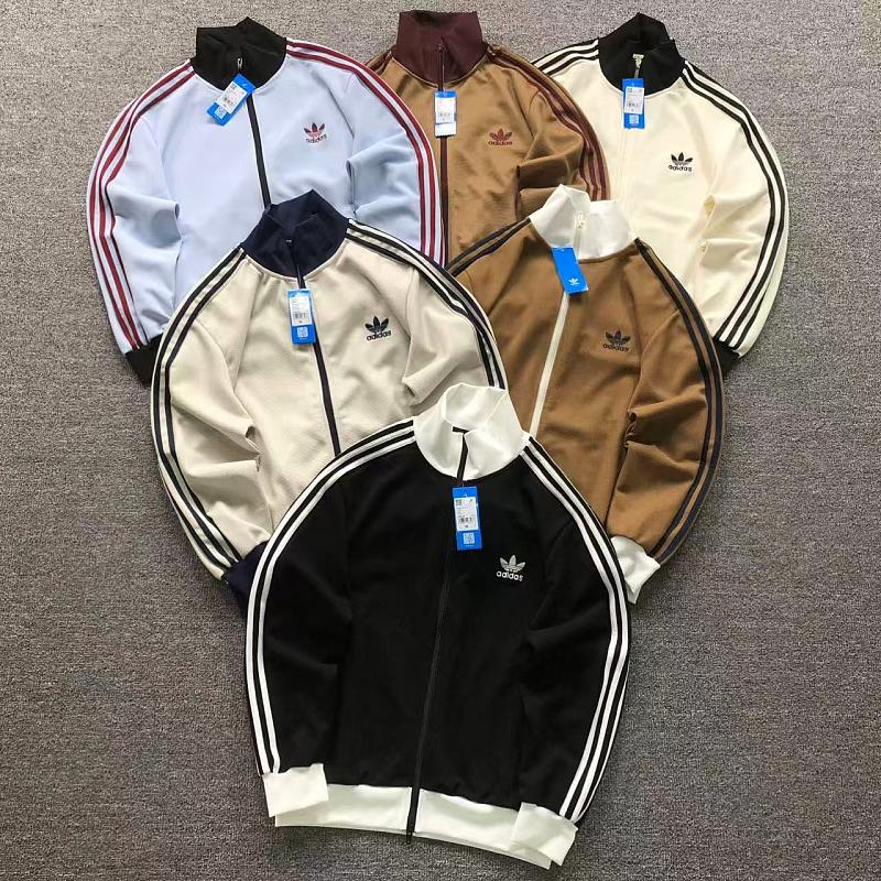 ADIDAS HOODIE 4204210877（im 170cm 60kg i wear size M in the phot）