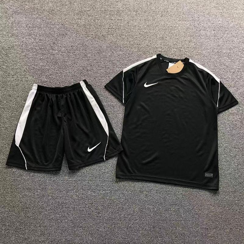FOOTBALL T-SHIRT SHORTS 124415002（im 170cm 60kg i wear size M in the phot）