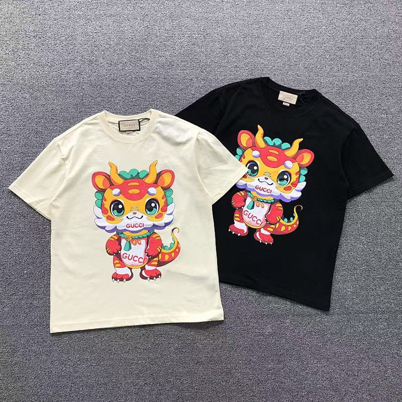 GUCCI T-SHIRT 5051619101（im 170cm 60kg i wear size S in the phot）