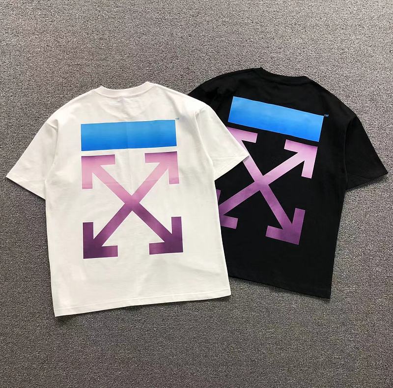 OFF-WHITE T-SHIRT 524230919（im 170cm 60kg i wear size M in the phot）